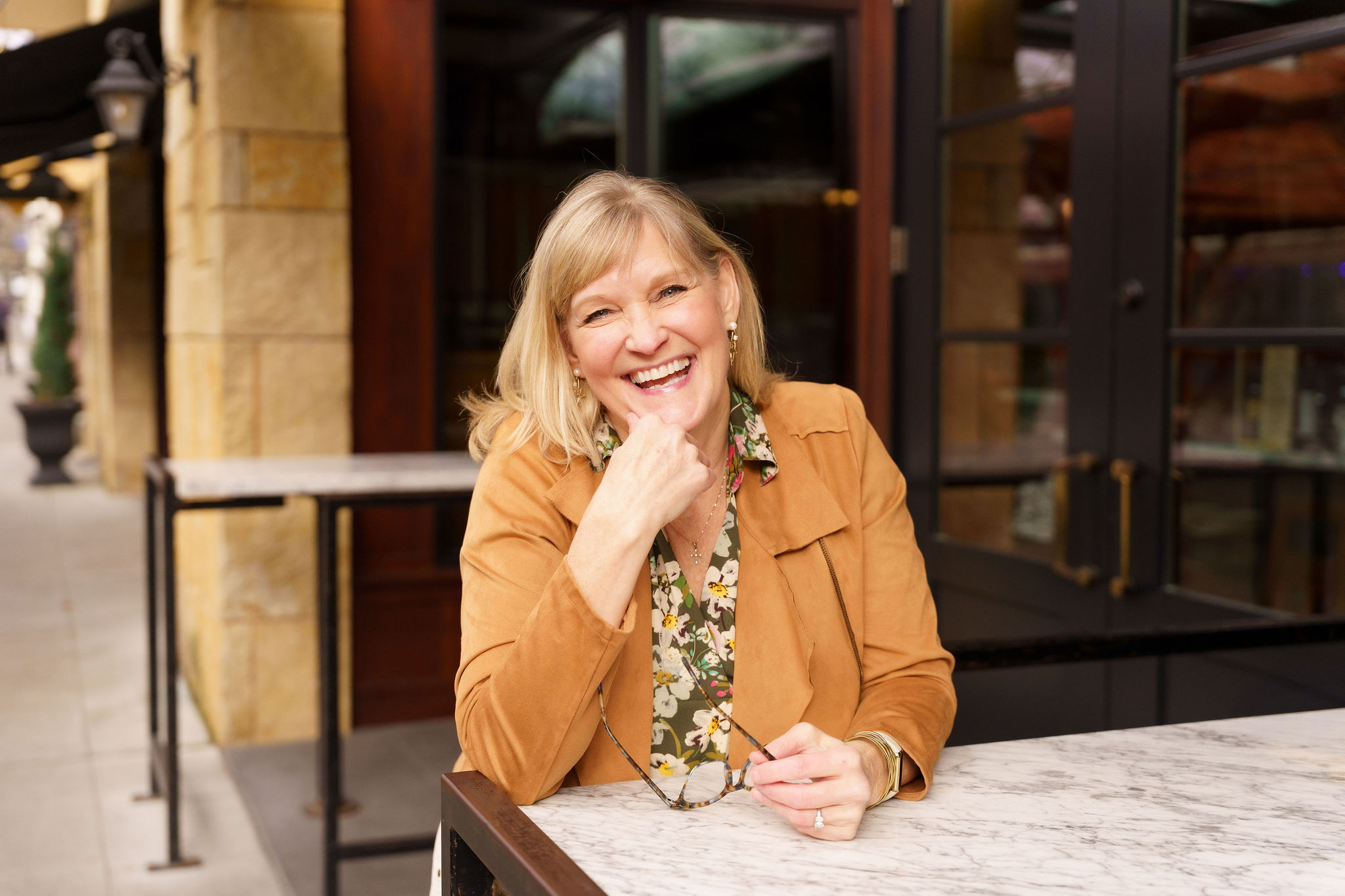 Julie Yeasting, Founder of Shine Light Coaching